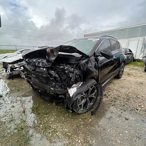 https://f005.backblazeb2.com/file/img-partshotlines-com/Inventory/EC474/Vehicle/105130_01.jpg