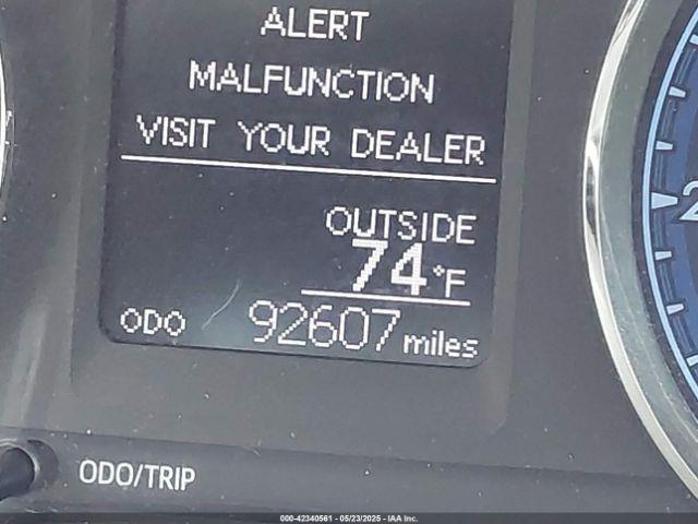 https://f005.backblazeb2.com/file/img-partshotlines-com/Inventory/EC474/Vehicle/106356_07.jpg