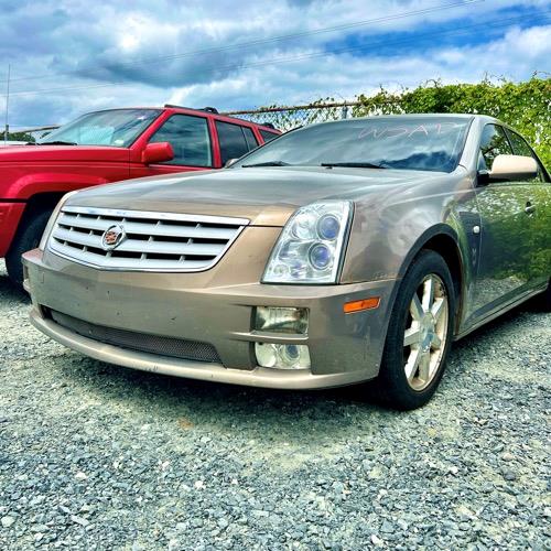 https://f005.backblazeb2.com/file/img-partshotlines-com/Inventory/EC474/Vehicle/106365_12.jpg