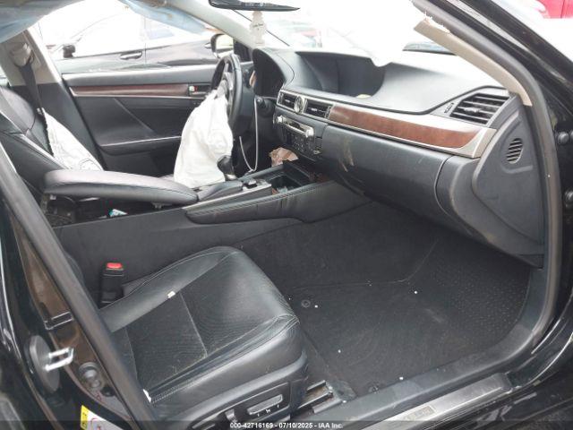https://f005.backblazeb2.com/file/img-partshotlines-com/Inventory/EC474/Vehicle/106674_12.jpg