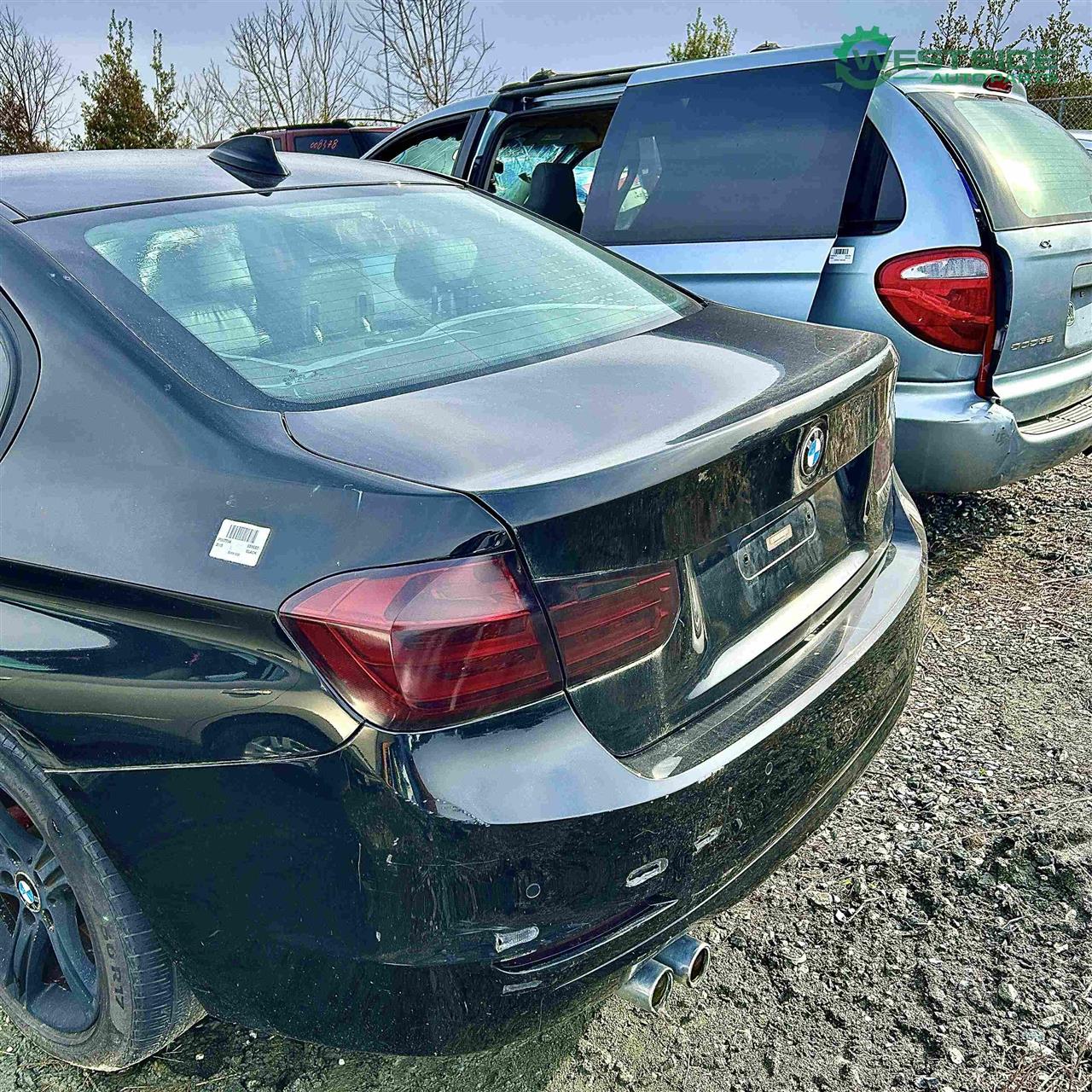 https://f005.backblazeb2.com/file/img-partshotlines-com/Inventory/EC474/Vehicle/107086_03.jpg
