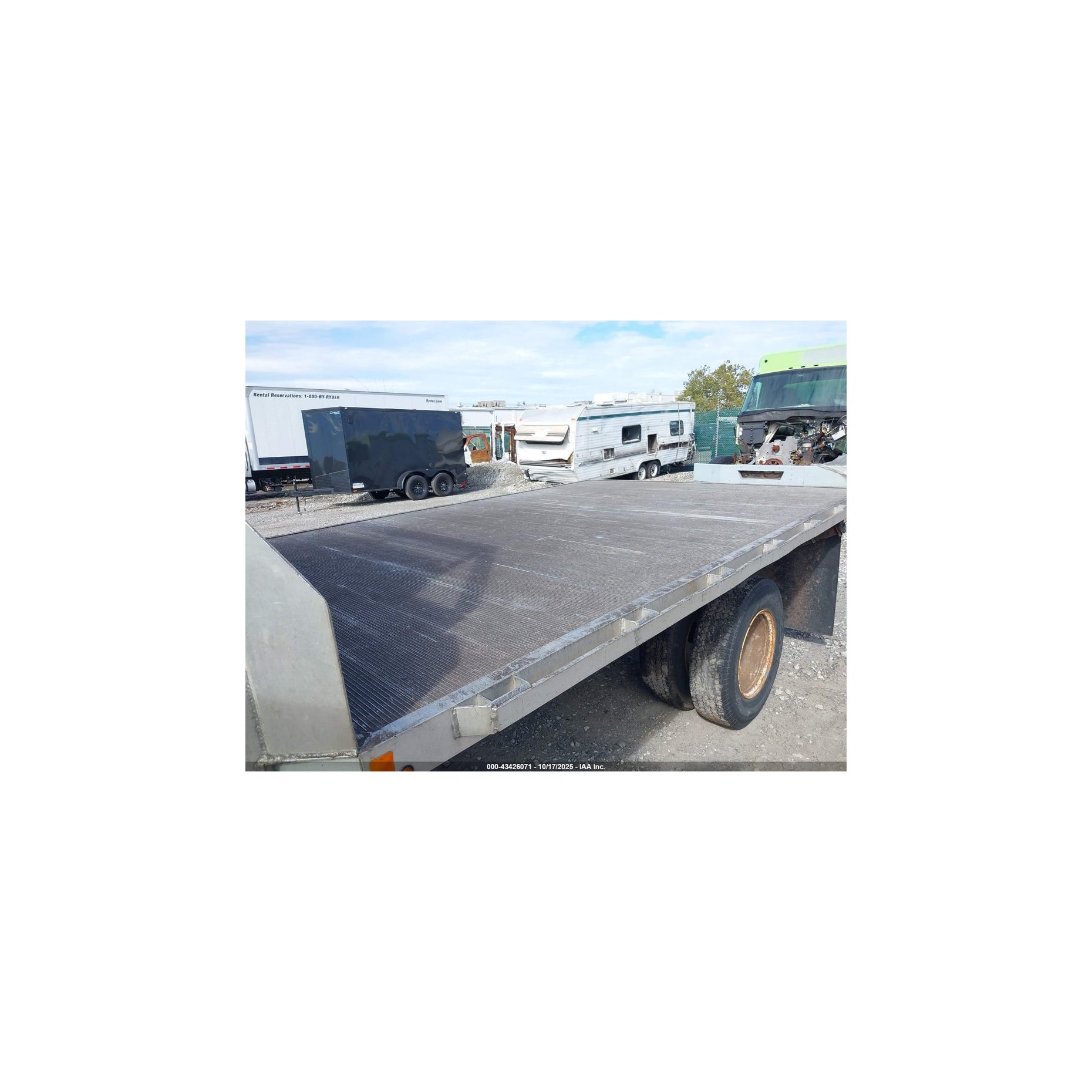 https://f005.backblazeb2.com/file/img-partshotlines-com/Inventory/EC474/Vehicle/110691_05.jpg