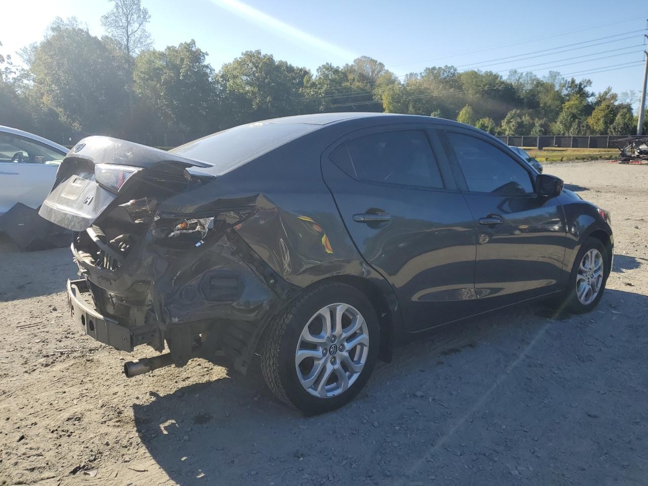 https://f005.backblazeb2.com/file/img-partshotlines-com/Inventory/EC474/Vehicle/110720_06.jpg