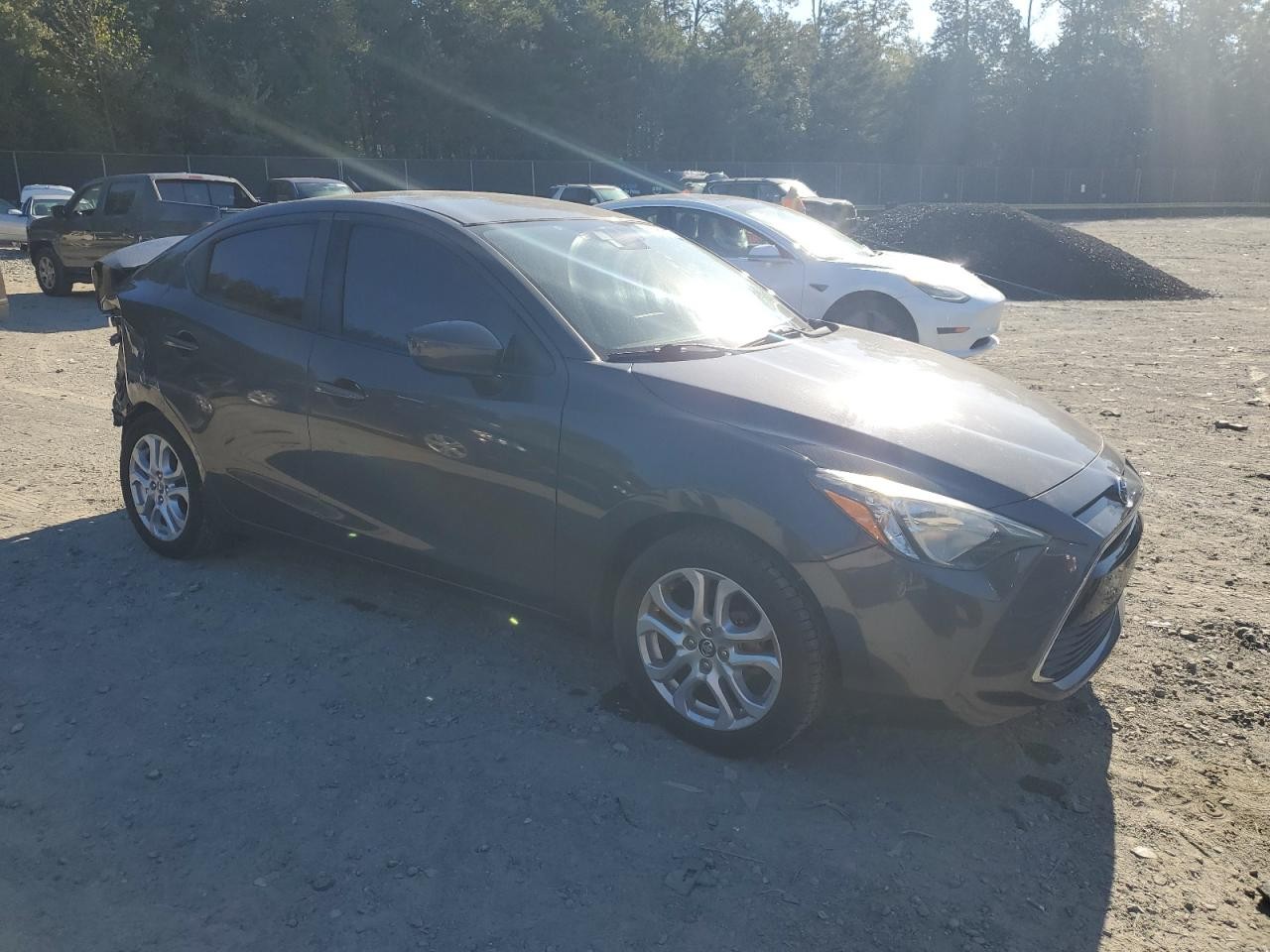 https://f005.backblazeb2.com/file/img-partshotlines-com/Inventory/EC474/Vehicle/110720_07.jpg