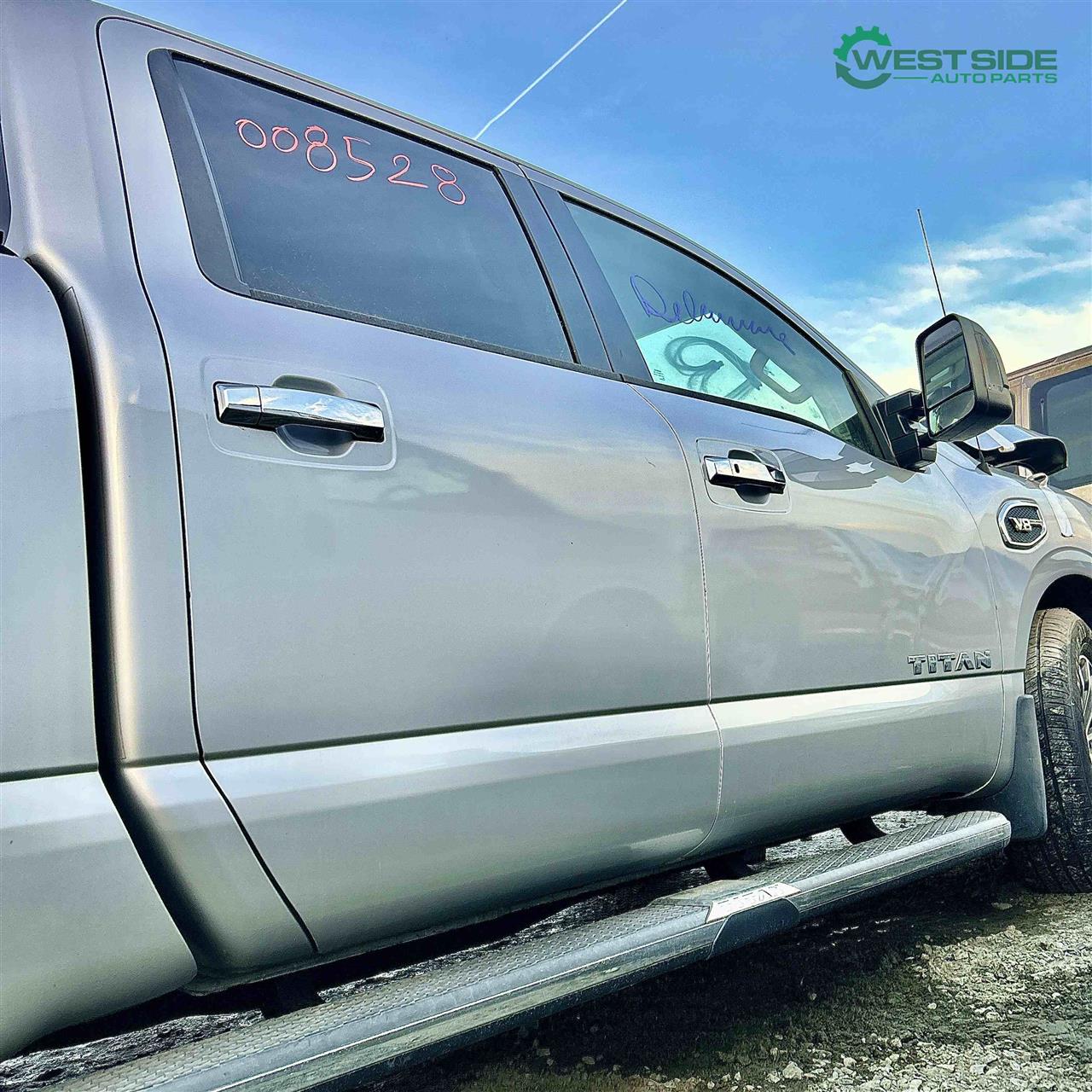 https://f005.backblazeb2.com/file/img-partshotlines-com/Inventory/EC474/Vehicle/111478_05.jpg
