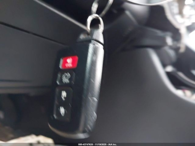 https://f005.backblazeb2.com/file/img-partshotlines-com/Inventory/EC474/Vehicle/111484_03.jpg