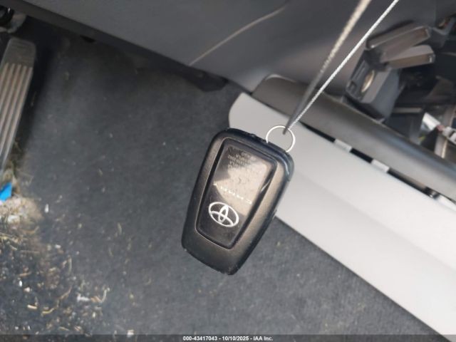 https://f005.backblazeb2.com/file/img-partshotlines-com/Inventory/EC474/Vehicle/111489_03.jpg
