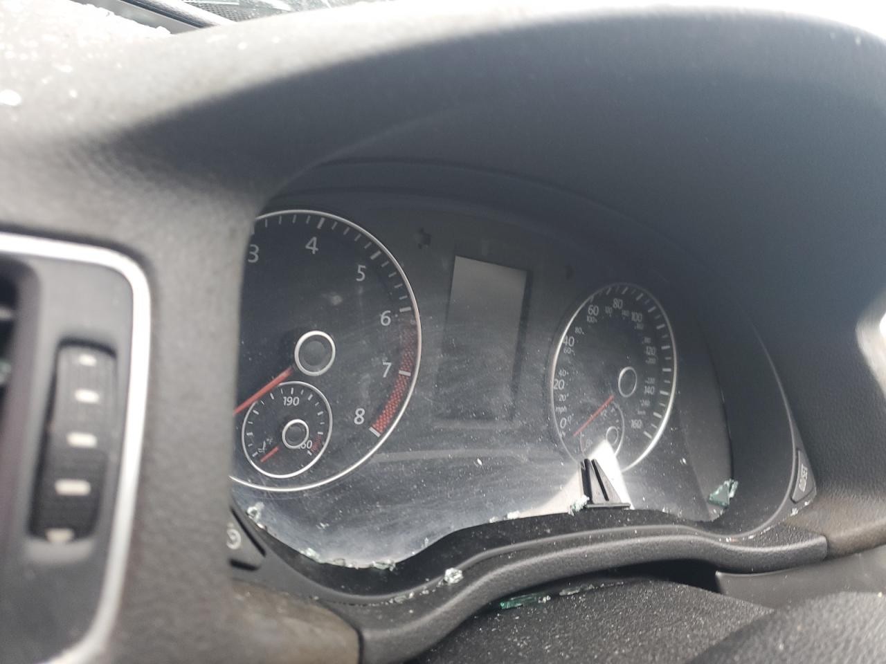 https://f005.backblazeb2.com/file/img-partshotlines-com/Inventory/EC474/Vehicle/111583_12.jpg