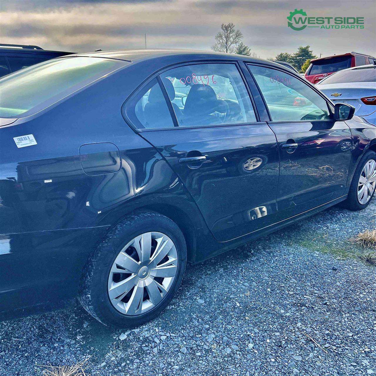 https://f005.backblazeb2.com/file/img-partshotlines-com/Inventory/EC474/Vehicle/112085_03.jpg