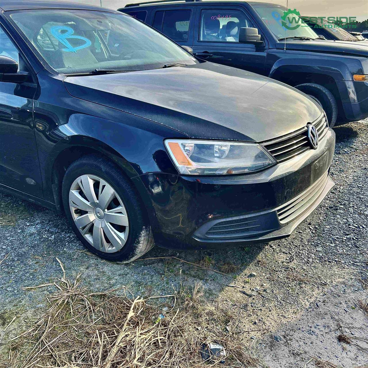 https://f005.backblazeb2.com/file/img-partshotlines-com/Inventory/EC474/Vehicle/112085_06.jpg
