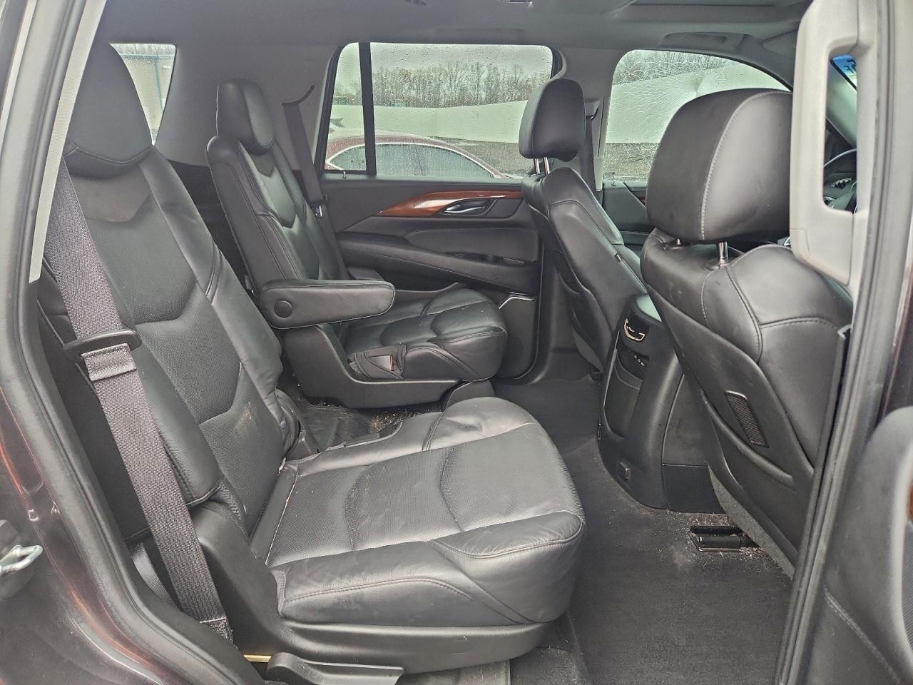 https://f005.backblazeb2.com/file/img-partshotlines-com/Inventory/EC474/Vehicle/113294_03.jpg