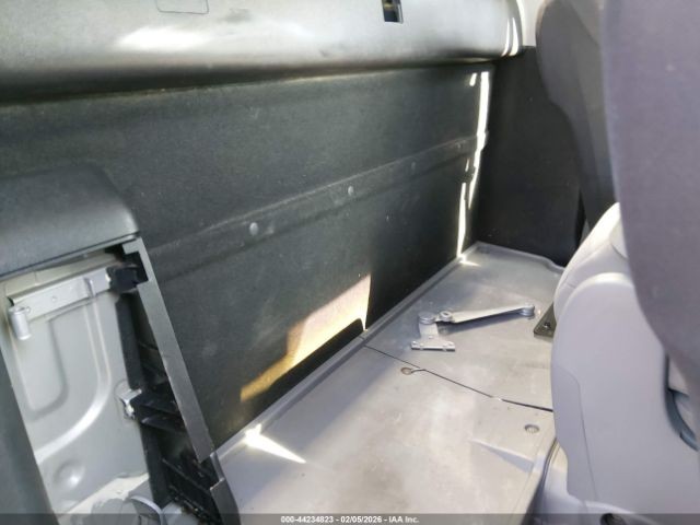 https://f005.backblazeb2.com/file/img-partshotlines-com/Inventory/EC474/Vehicle/113785_10.jpg