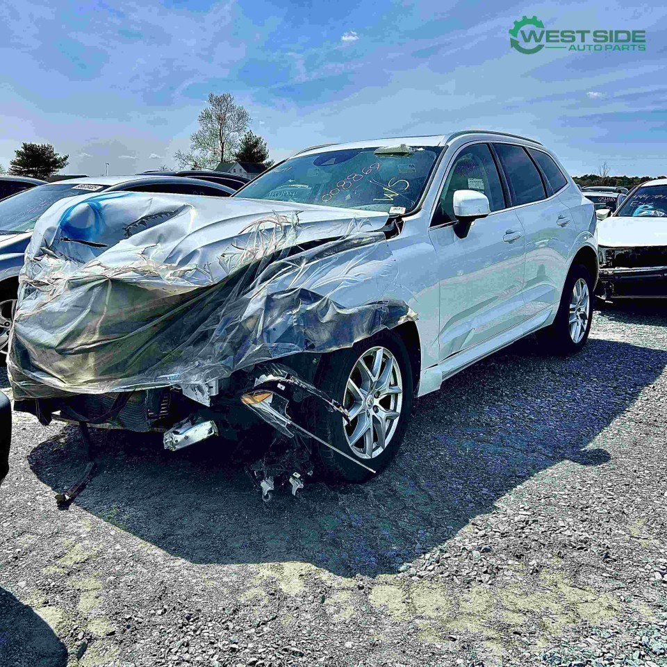 https://f005.backblazeb2.com/file/img-partshotlines-com/Inventory/EC474/Vehicle/115169_01.jpg