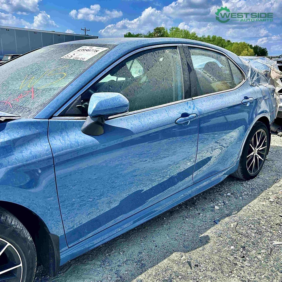 https://f005.backblazeb2.com/file/img-partshotlines-com/Inventory/EC474/Vehicle/115641_05.jpg