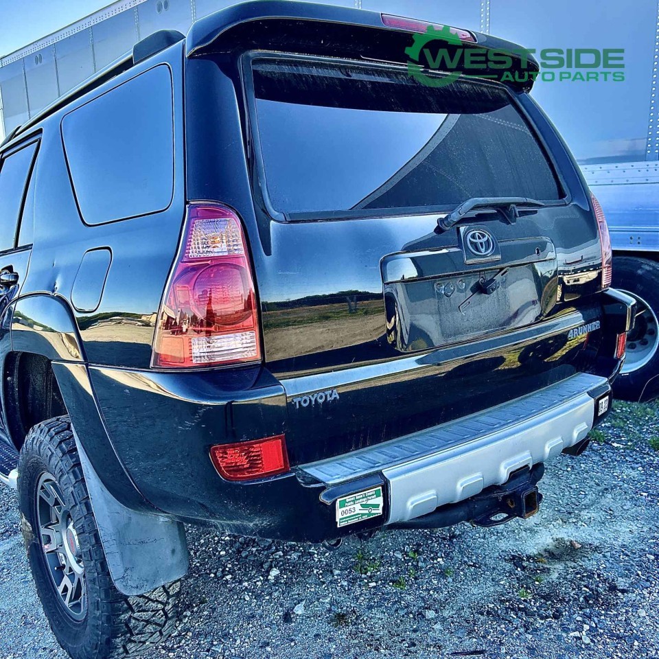 https://f005.backblazeb2.com/file/img-partshotlines-com/Inventory/EC474/Vehicle/115846_08.jpg