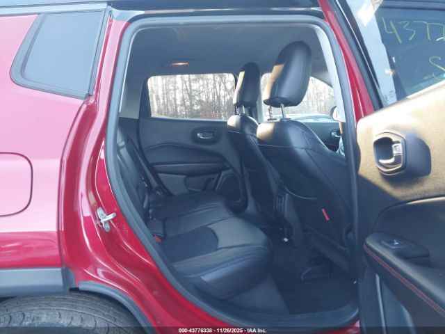 https://f005.backblazeb2.com/file/img-partshotlines-com/Inventory/EC474/Vehicle/115968_08.jpg