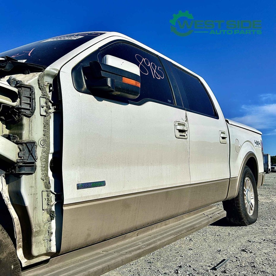 https://f005.backblazeb2.com/file/img-partshotlines-com/Inventory/EC474/Vehicle/116357_02.jpg