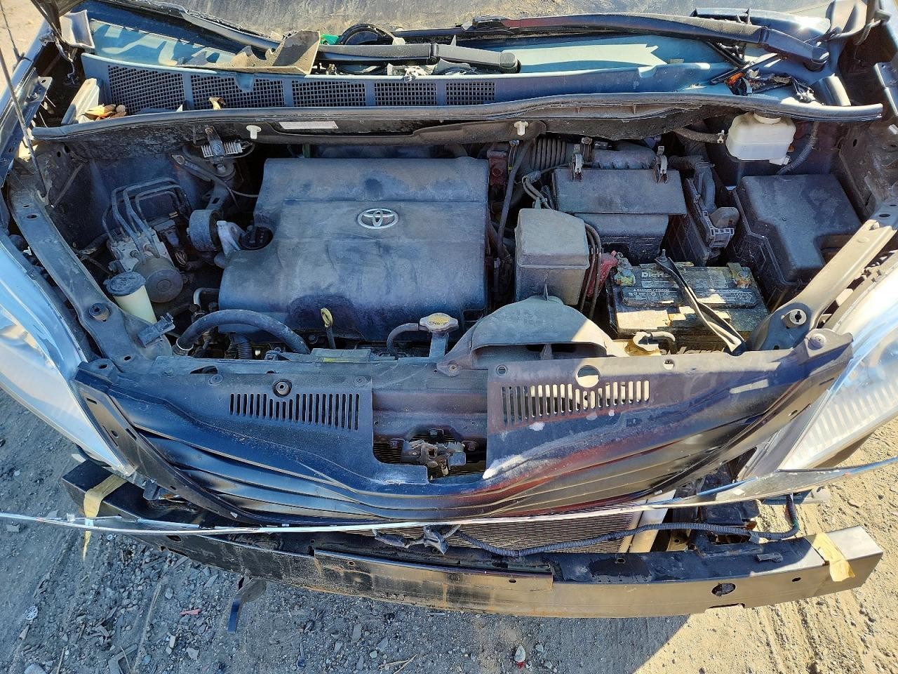 https://f005.backblazeb2.com/file/img-partshotlines-com/Inventory/EC474/Vehicle/116576_12.jpg