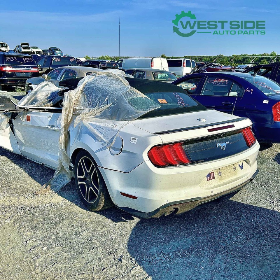 https://f005.backblazeb2.com/file/img-partshotlines-com/Inventory/EC474/Vehicle/116792_02.jpg