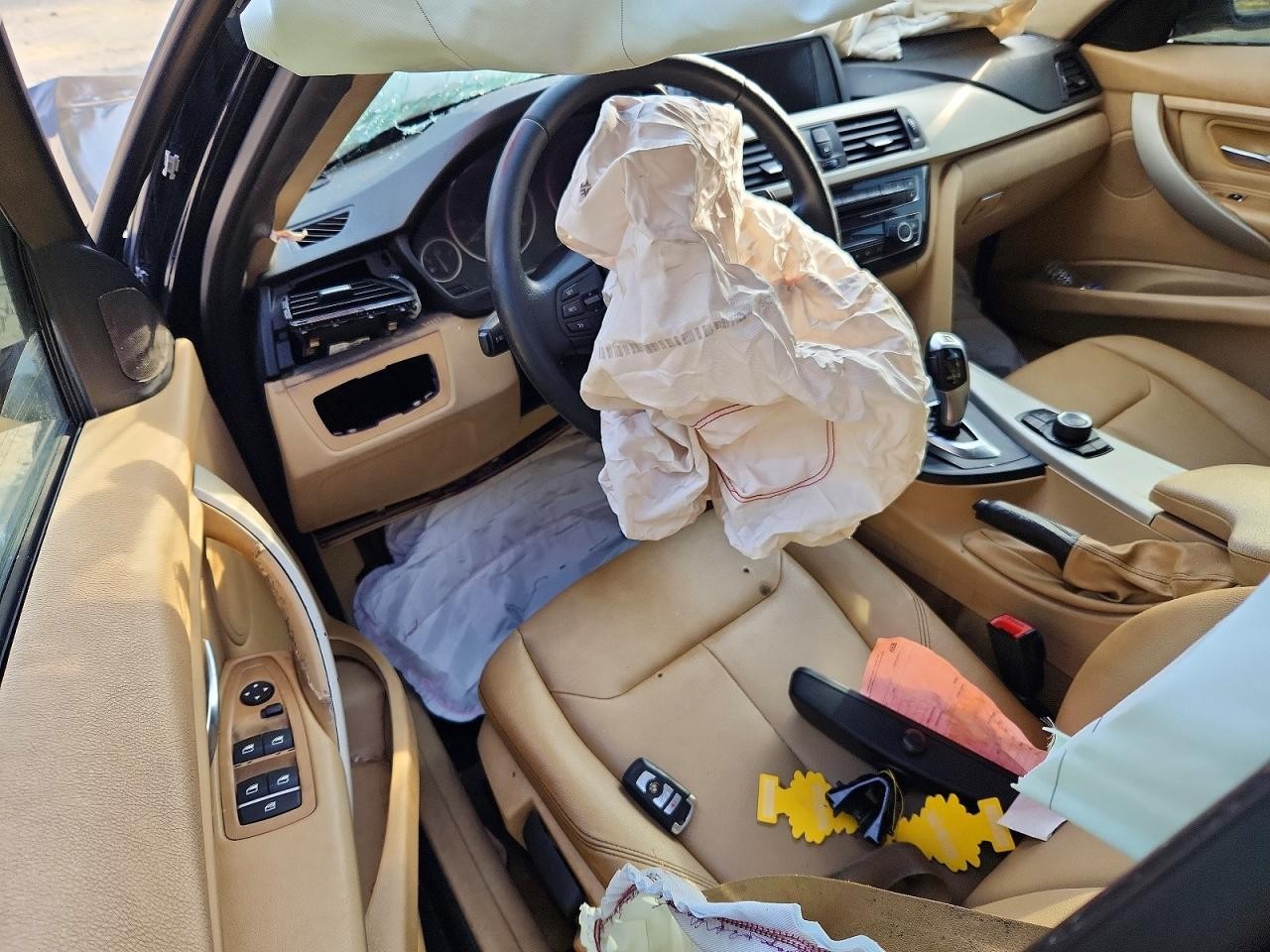 https://f005.backblazeb2.com/file/img-partshotlines-com/Inventory/EC474/Vehicle/117411_08.jpg