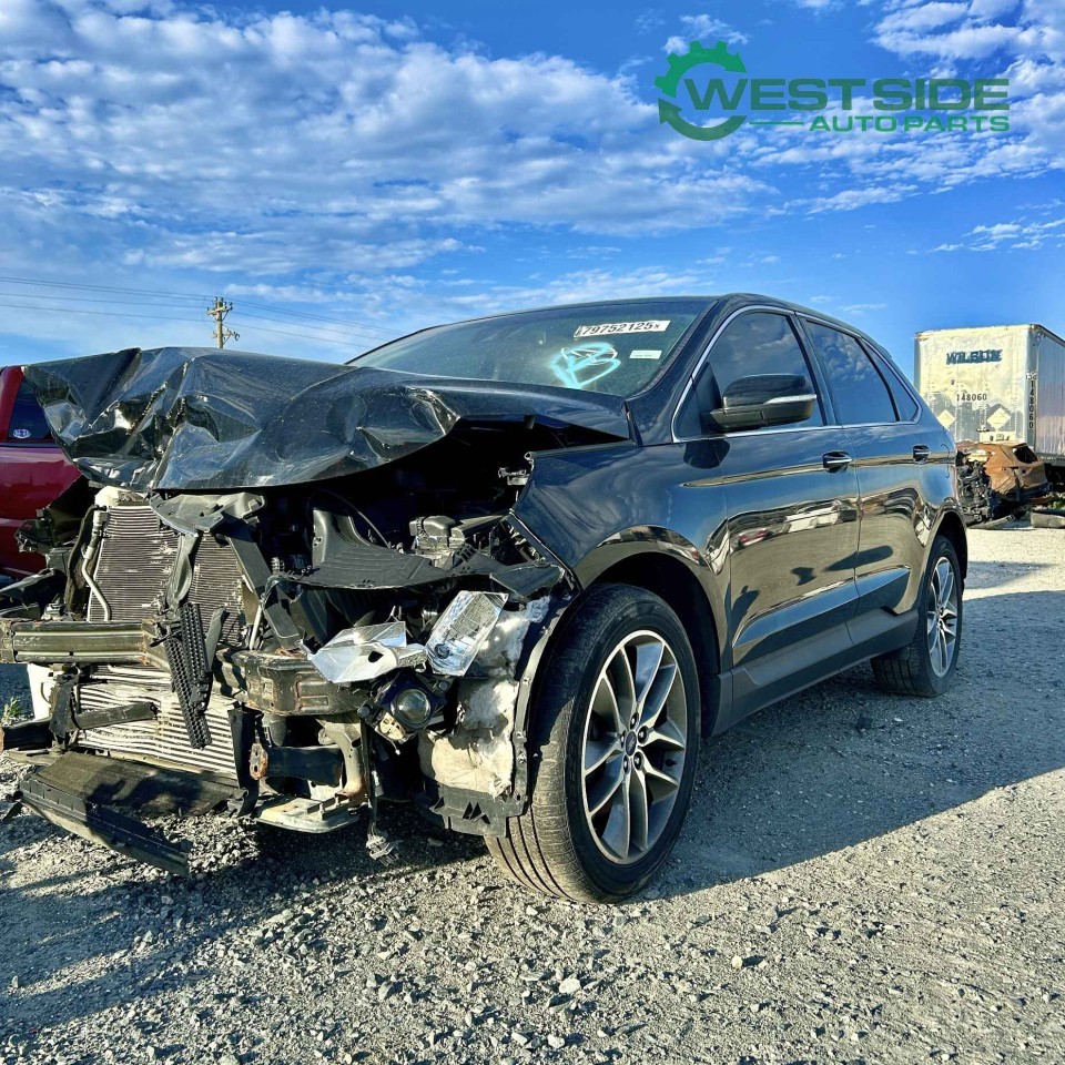 https://f005.backblazeb2.com/file/img-partshotlines-com/Inventory/EC474/Vehicle/118073_01.jpg