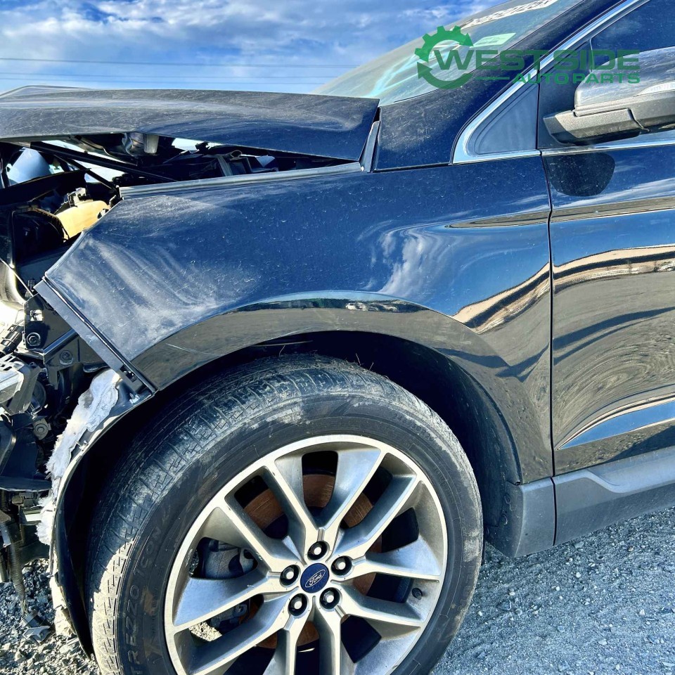 https://f005.backblazeb2.com/file/img-partshotlines-com/Inventory/EC474/Vehicle/118073_03.jpg