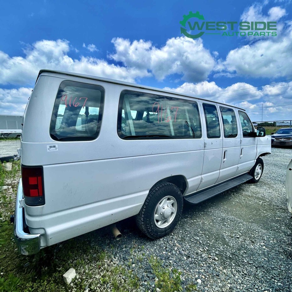 https://f005.backblazeb2.com/file/img-partshotlines-com/Inventory/EC474/Vehicle/118487_12.jpg