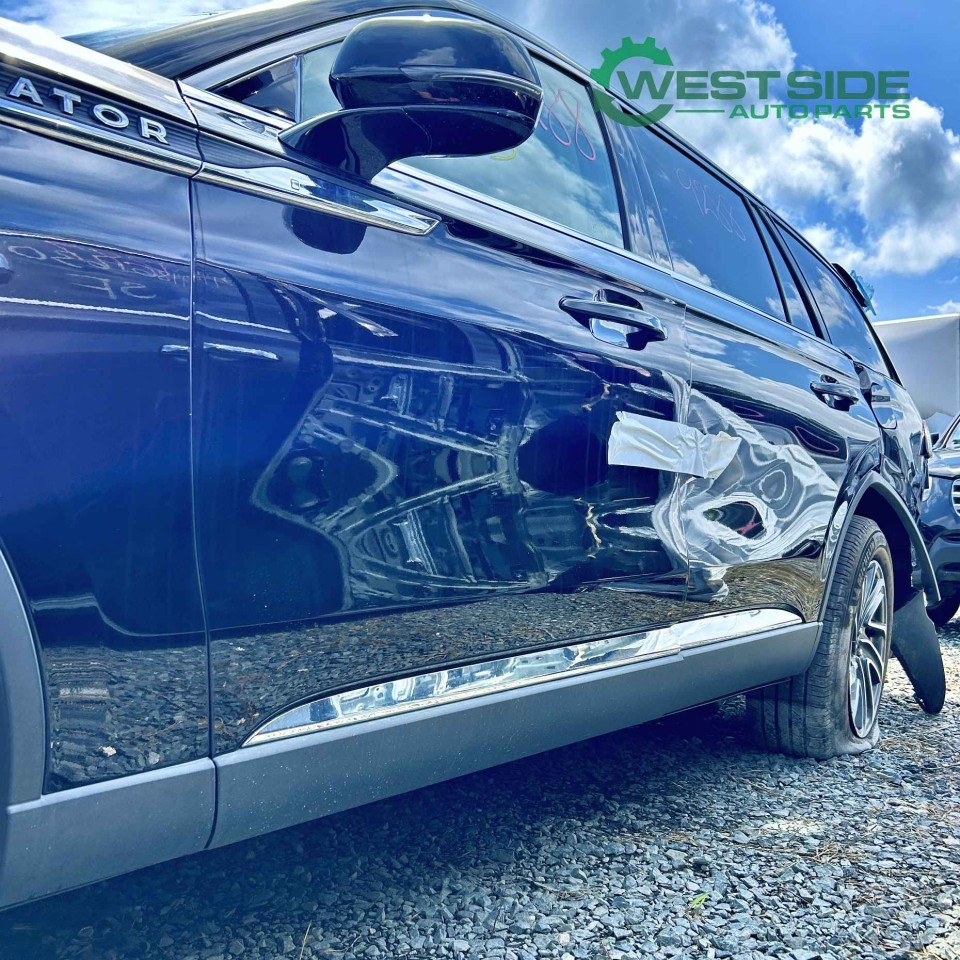 https://f005.backblazeb2.com/file/img-partshotlines-com/Inventory/EC474/Vehicle/119595_04.jpg