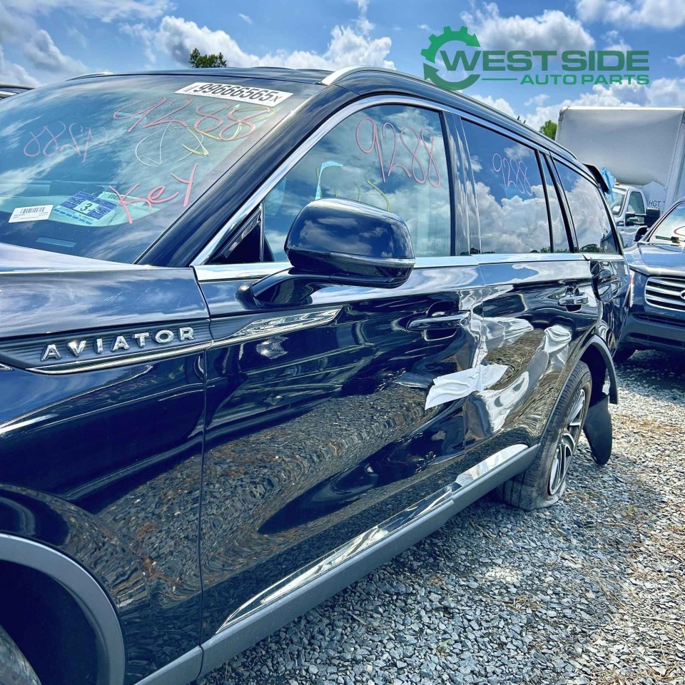 https://f005.backblazeb2.com/file/img-partshotlines-com/Inventory/EC474/Vehicle/119595_05.jpg