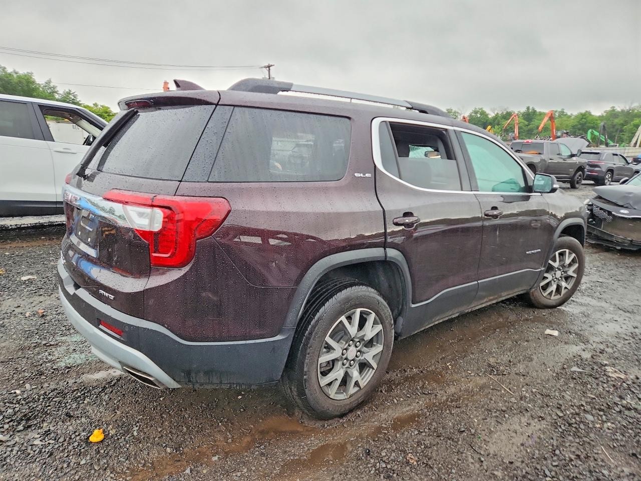 https://f005.backblazeb2.com/file/img-partshotlines-com/Inventory/EC474/Vehicle/119809_03.jpg
