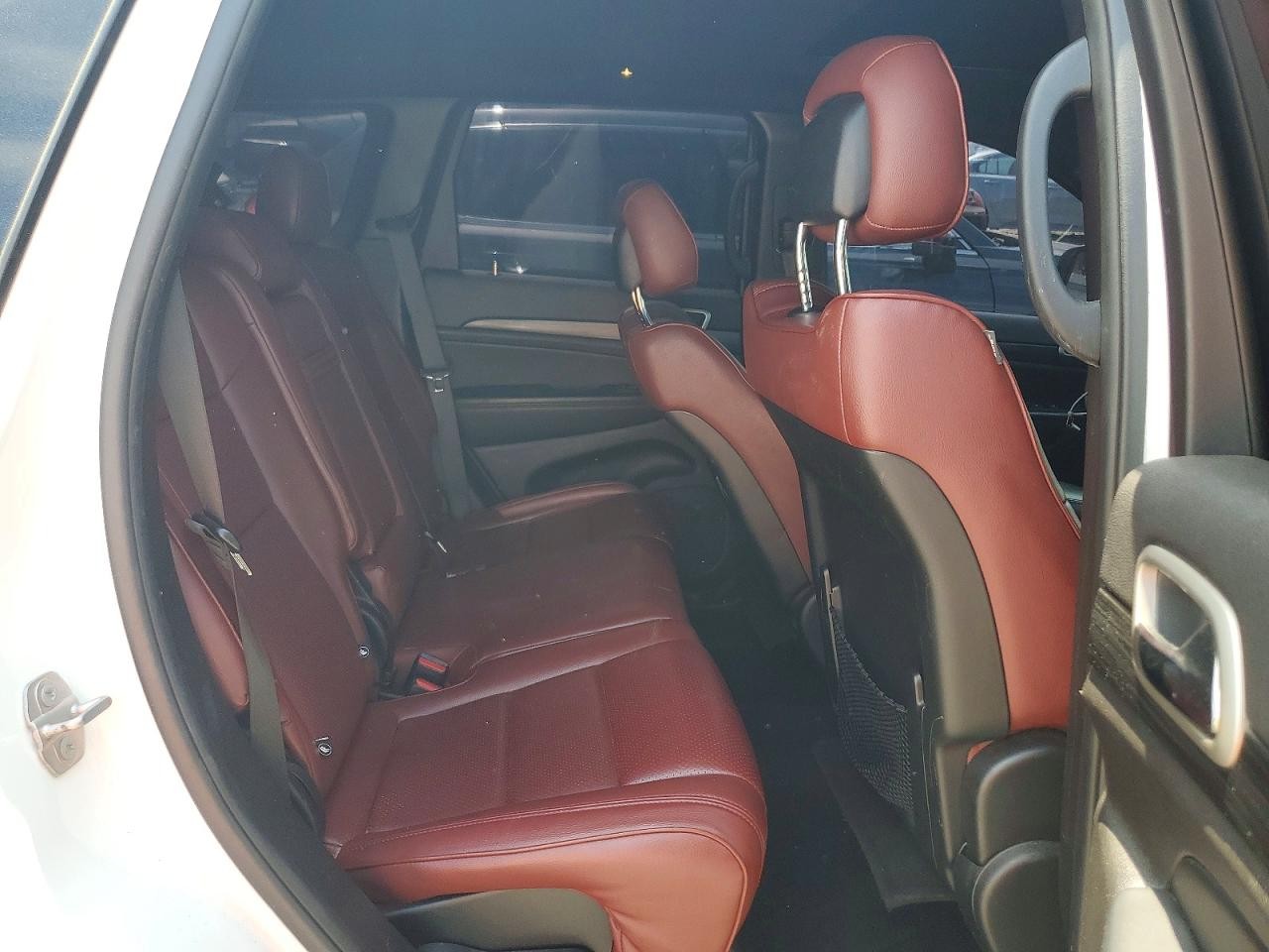 https://f005.backblazeb2.com/file/img-partshotlines-com/Inventory/EC474/Vehicle/120262_10.jpg