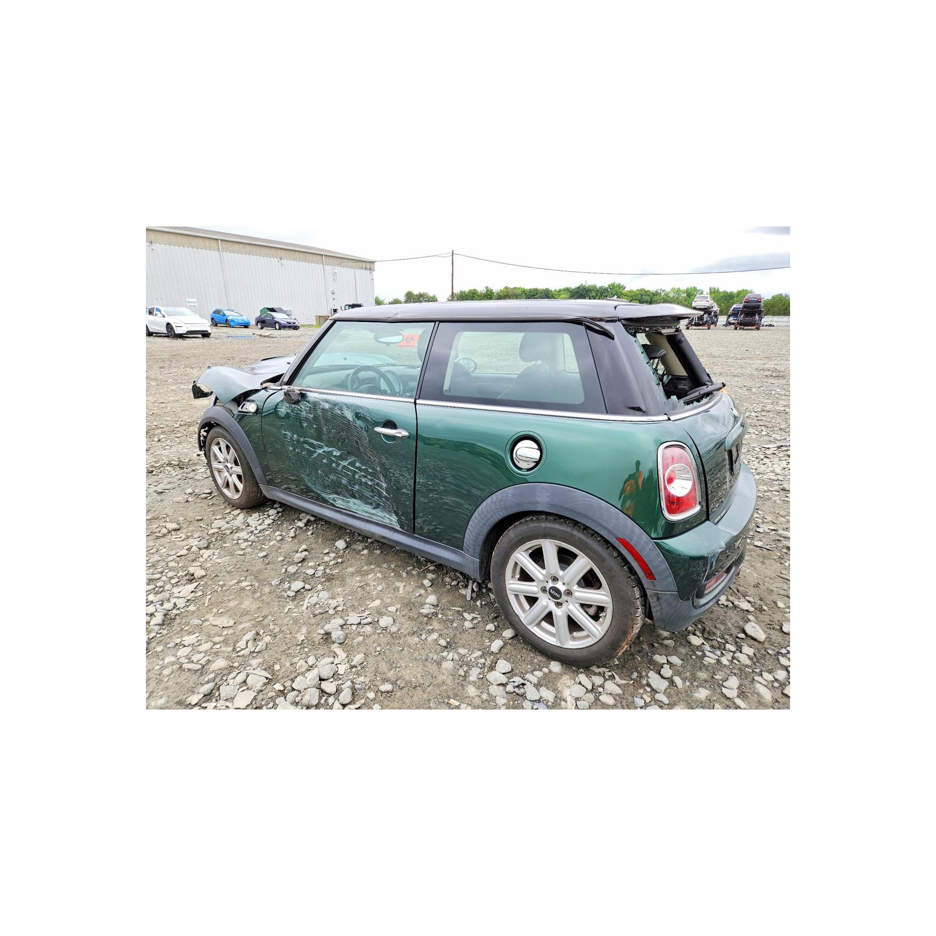 https://f005.backblazeb2.com/file/img-partshotlines-com/Inventory/EC474/Vehicle/120277_05.jpg