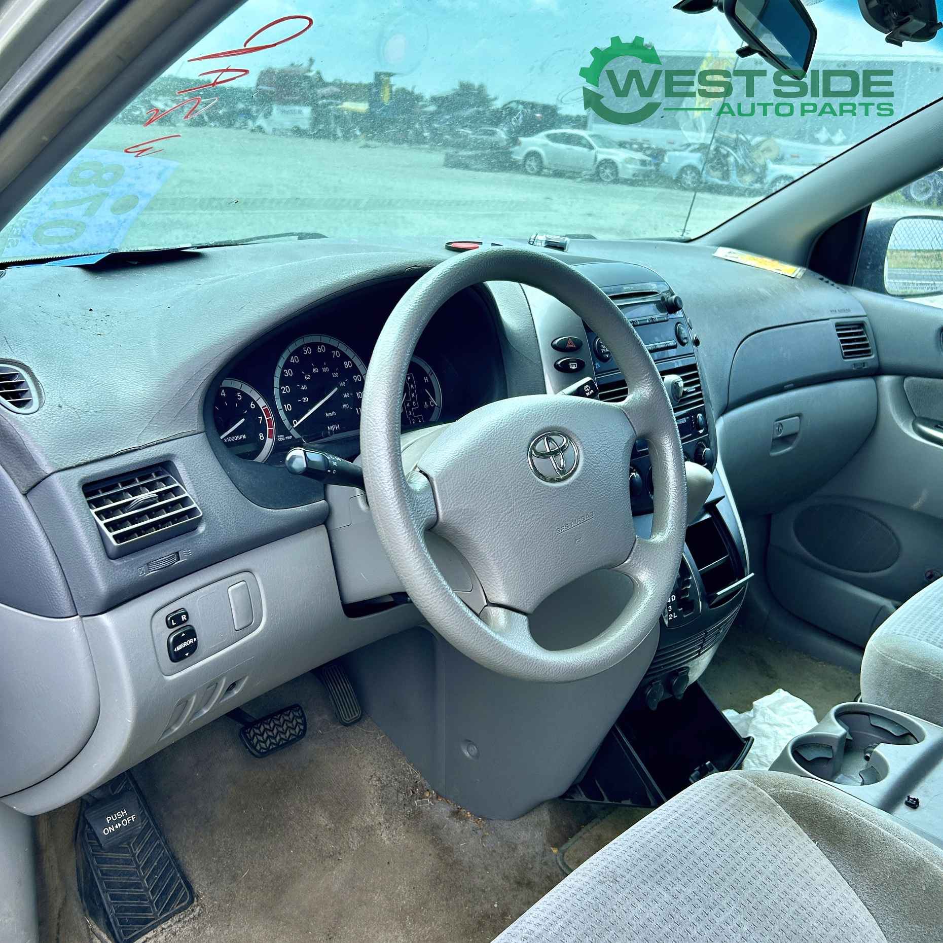 https://f005.backblazeb2.com/file/img-partshotlines-com/Inventory/EC474/Vehicle/120522_12.jpg