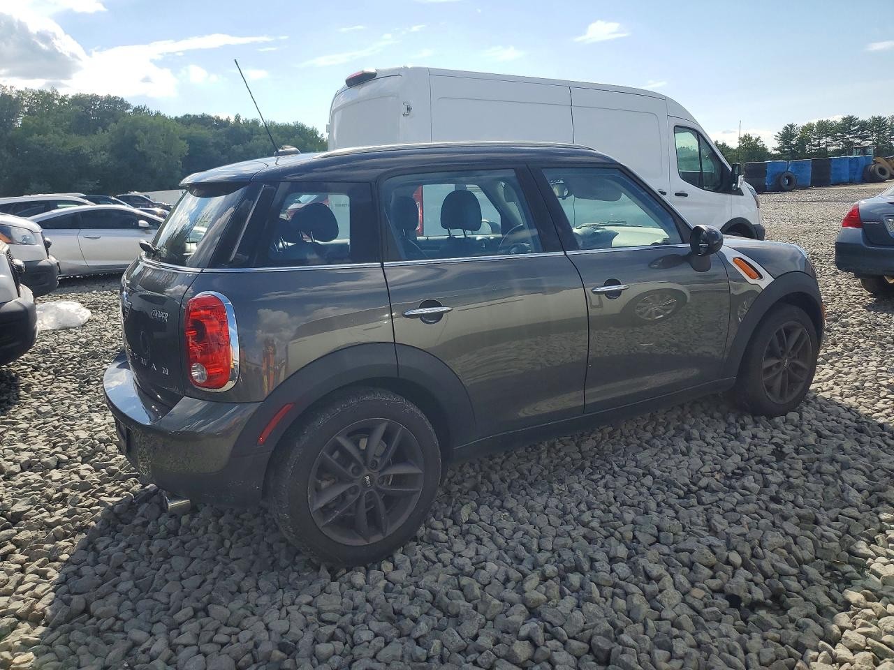 https://f005.backblazeb2.com/file/img-partshotlines-com/Inventory/EC474/Vehicle/120813_03.jpg