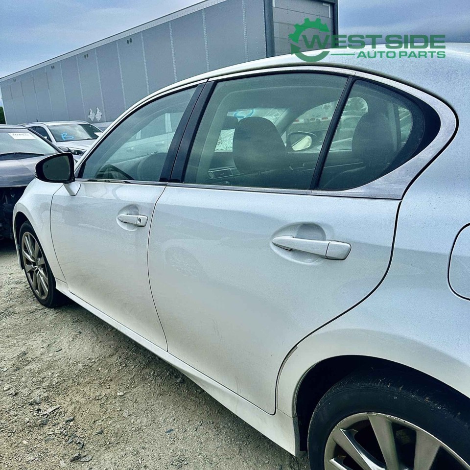 https://f005.backblazeb2.com/file/img-partshotlines-com/Inventory/EC474/Vehicle/122426_05.jpg