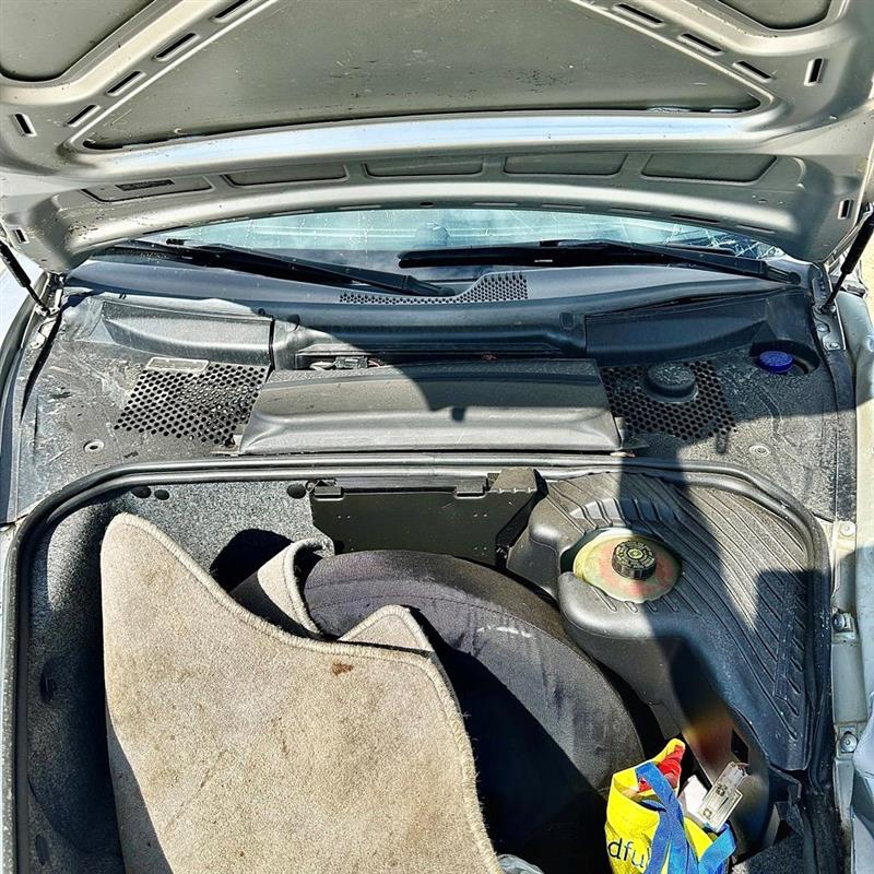https://f005.backblazeb2.com/file/img-partshotlines-com/Inventory/EC474/Vehicle/98843_05.jpg