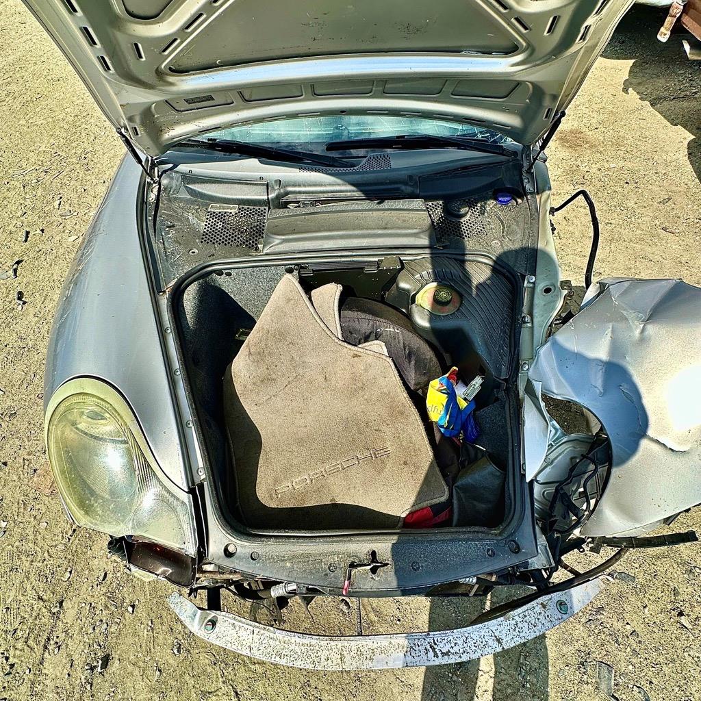 https://f005.backblazeb2.com/file/img-partshotlines-com/Inventory/EC474/Vehicle/98843_08.jpg