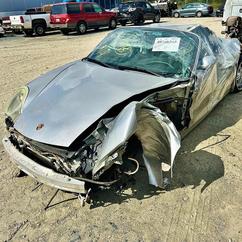 https://f005.backblazeb2.com/file/img-partshotlines-com/Inventory/EC474/Vehicle/98843_12.jpg