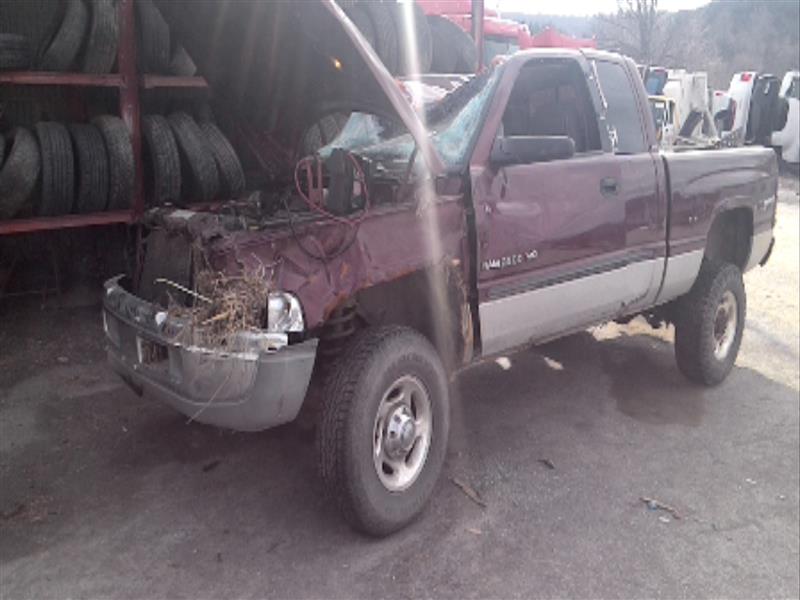 https://f005.backblazeb2.com/file/img-partshotlines-com/Inventory/EC684/Vehicle/11332_01.jpg