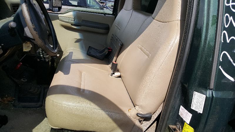 https://f005.backblazeb2.com/file/img-partshotlines-com/Inventory/EC684/Vehicle/11724_09.jpg