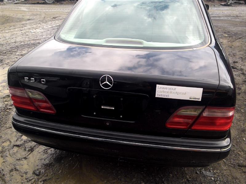 https://f005.backblazeb2.com/file/img-partshotlines-com/Inventory/EC684/Vehicle/11791_09.jpg