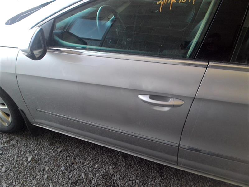 https://f005.backblazeb2.com/file/img-partshotlines-com/Inventory/EC684/Vehicle/11925_10.jpg