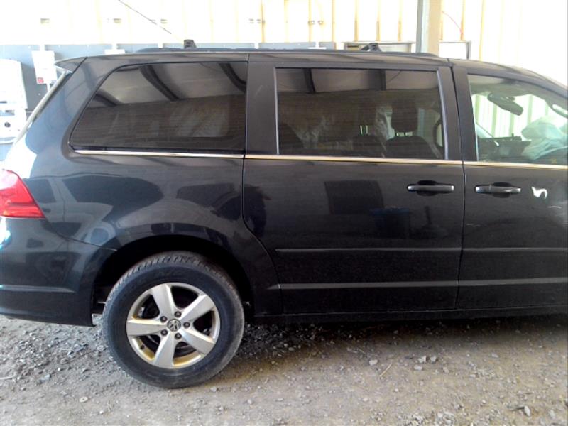 https://f005.backblazeb2.com/file/img-partshotlines-com/Inventory/EC684/Vehicle/12180_10.jpg