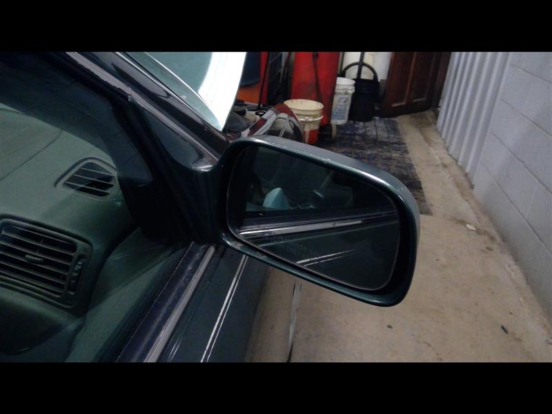 https://f005.backblazeb2.com/file/img-partshotlines-com/Inventory/EC684/Vehicle/12364_03.jpg