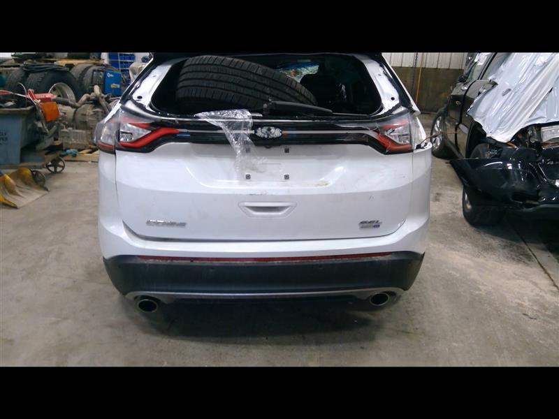 https://f005.backblazeb2.com/file/img-partshotlines-com/Inventory/EC684/Vehicle/12392_07.jpg