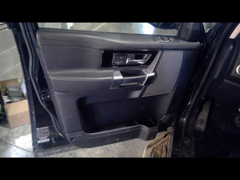 https://f005.backblazeb2.com/file/img-partshotlines-com/Inventory/EC684/Vehicle/12462_08.jpg