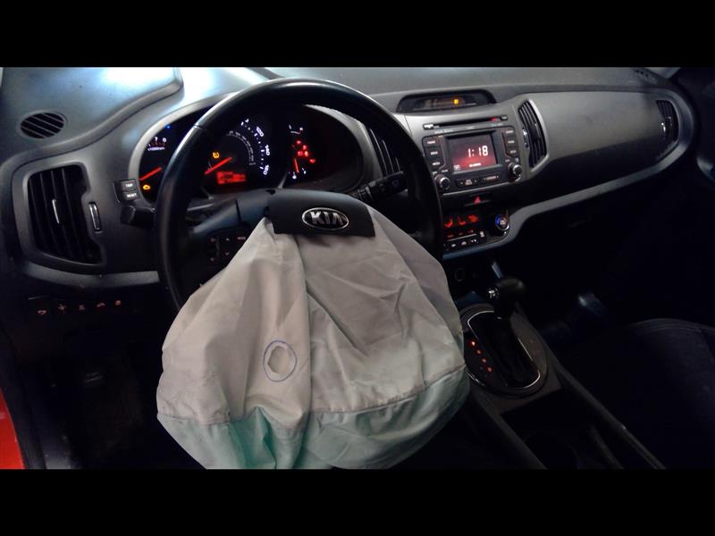 https://f005.backblazeb2.com/file/img-partshotlines-com/Inventory/EC684/Vehicle/12546_08.jpg