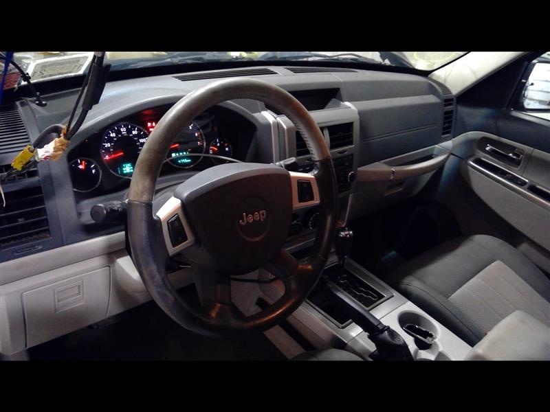 https://f005.backblazeb2.com/file/img-partshotlines-com/Inventory/EC684/Vehicle/12570_08.jpg