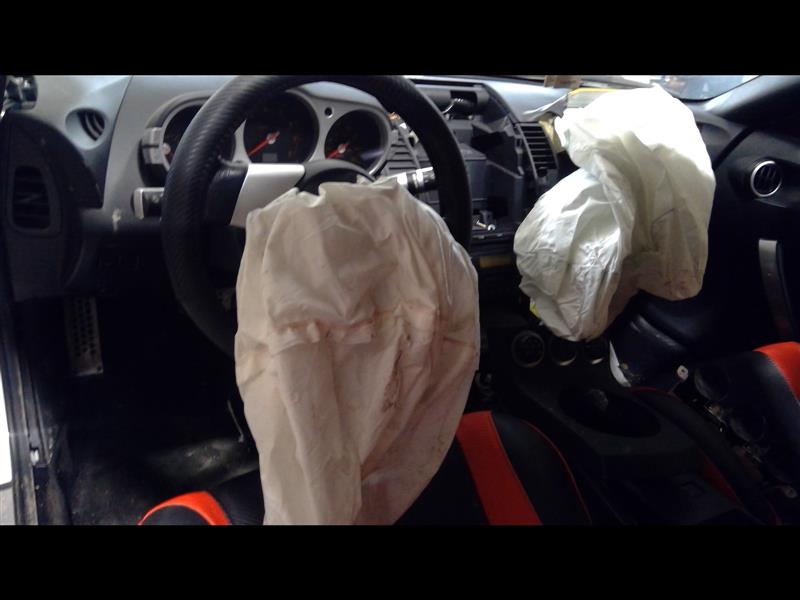 https://f005.backblazeb2.com/file/img-partshotlines-com/Inventory/EC684/Vehicle/12742_10.jpg