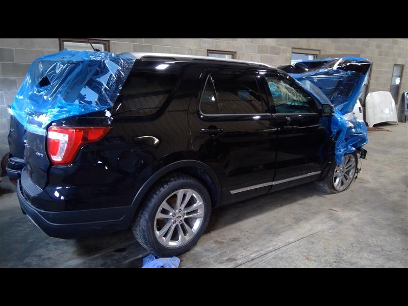 https://f005.backblazeb2.com/file/img-partshotlines-com/Inventory/EC684/Vehicle/12795_04.jpg